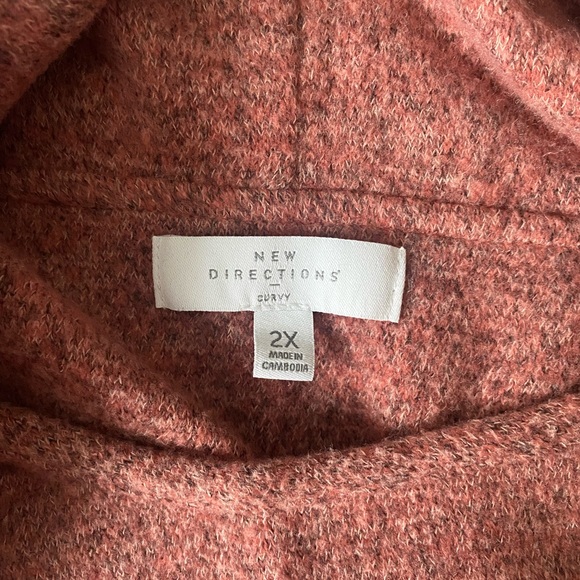 NWOT {New Direction} Top - Picture 7 of 7